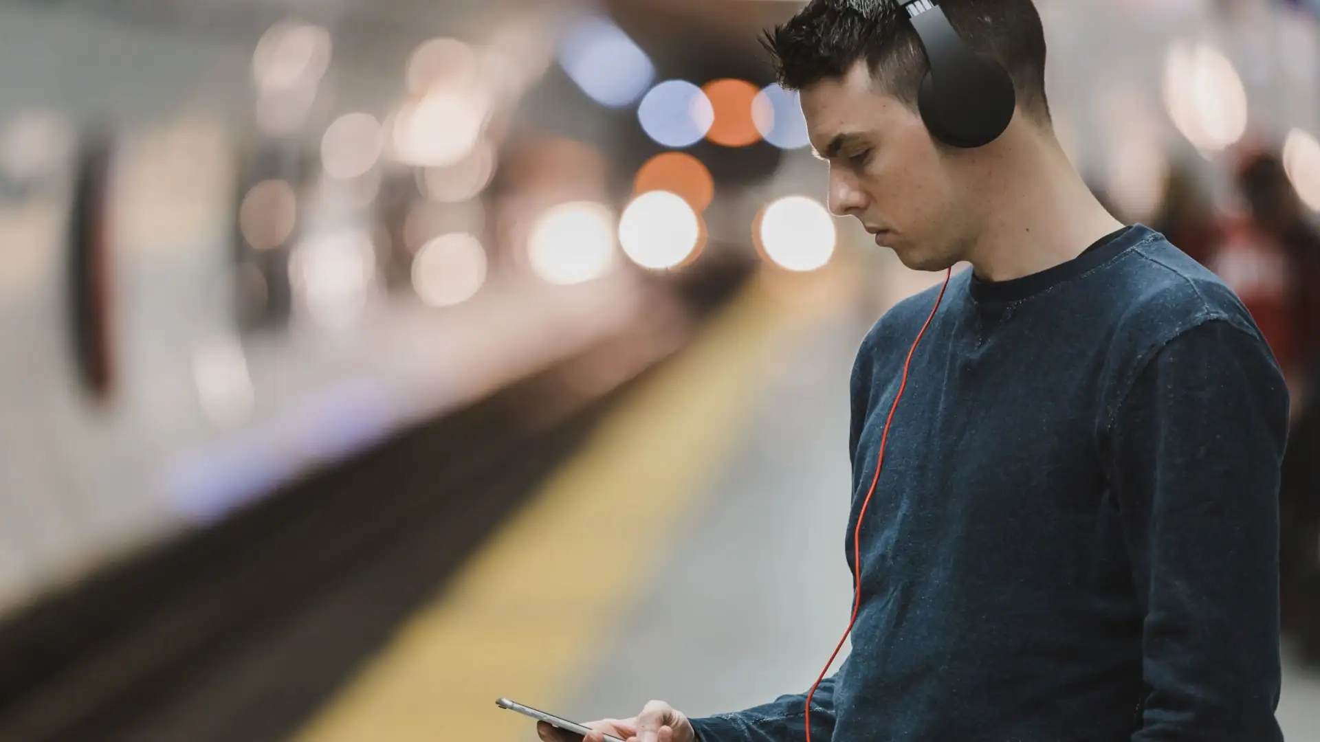 Mastering the Art of Crafting Engaging Audio Experiences